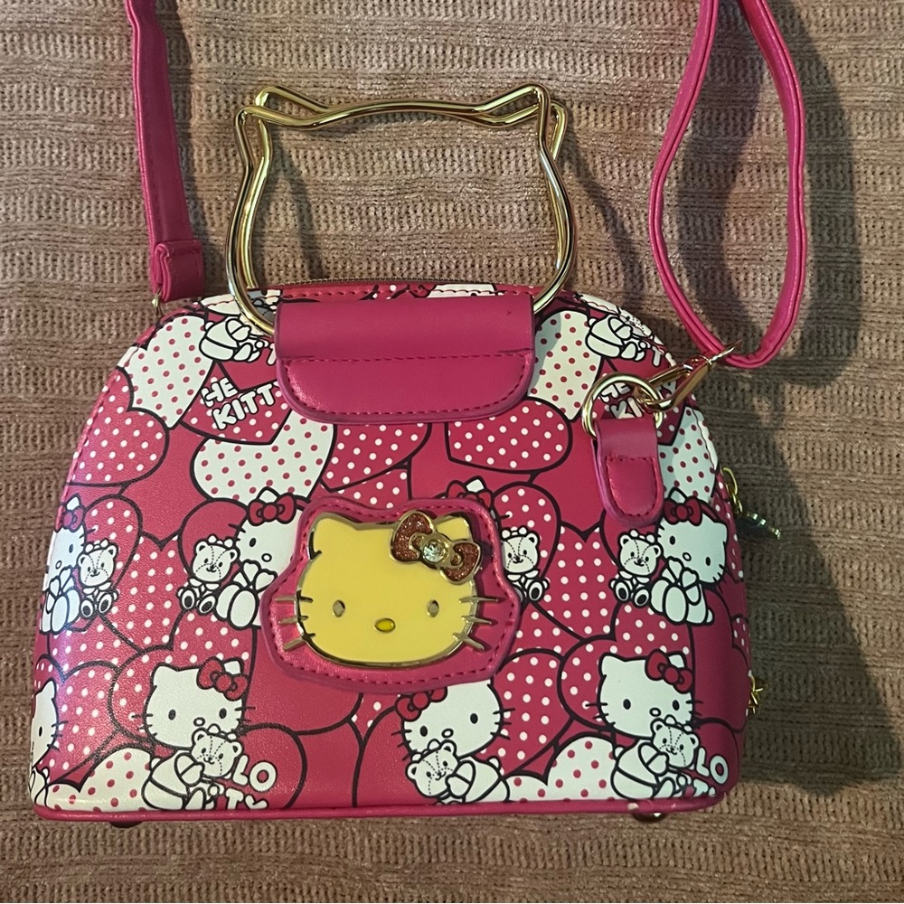 Unique hello kitty convertible bag